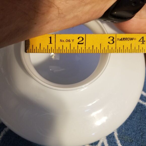 Vintage white mushroom shaped blown glass shade approximately 3" opening - Picture 4 of 7